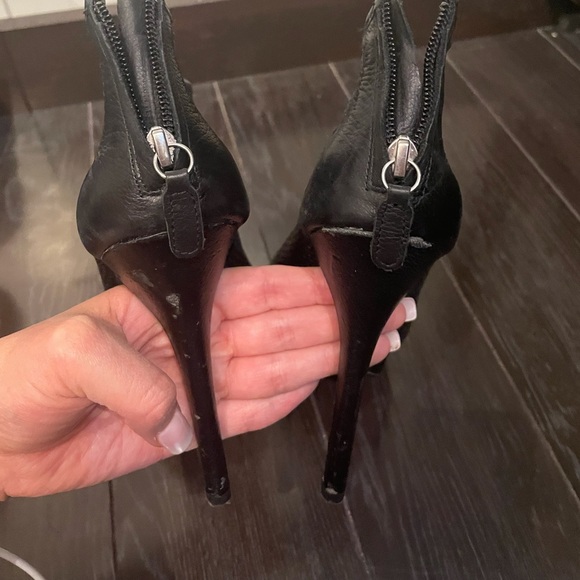 BCBG Black Booties Size 8 - Picture 3 of 8